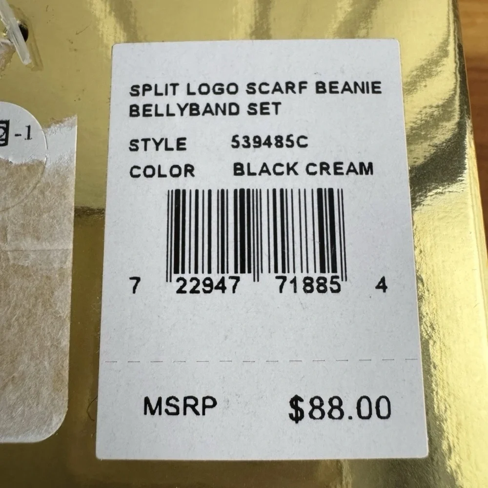 Michael Kors split logo scarf beanie‎ set